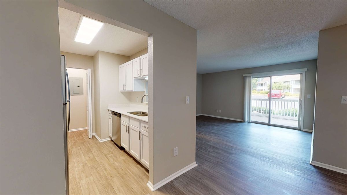 Cedarwood 2BR - 1,125 SF